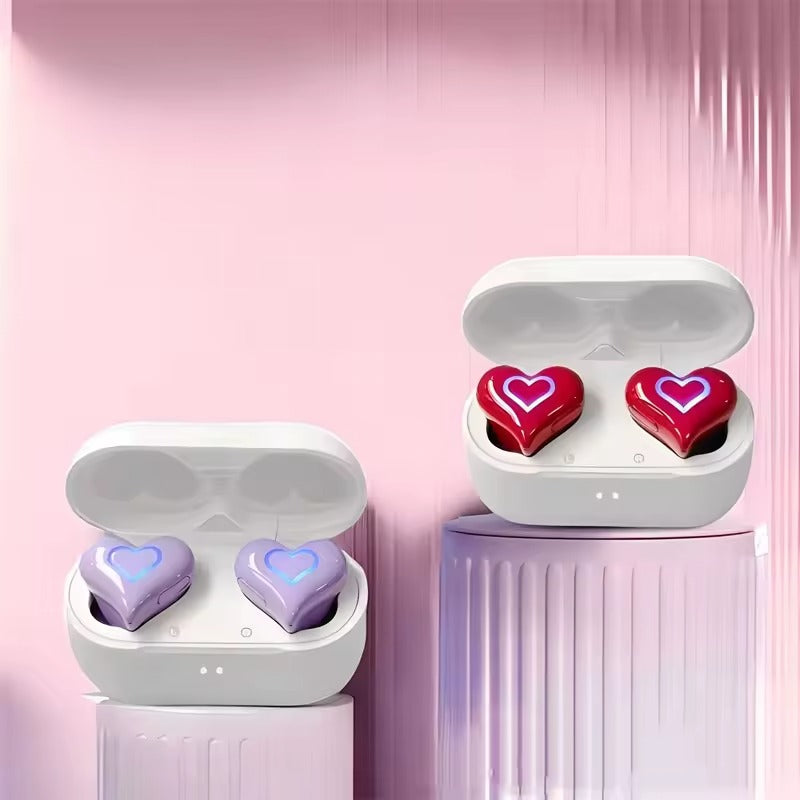 Love Led-hjärtformade earbuds.