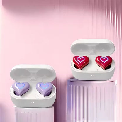 Love Led-hjärtformade earbuds.